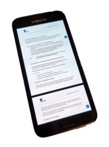 Zahnprothesen reinigen - Handylayout klein